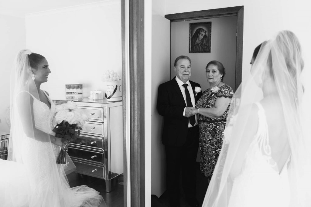 Parents first look of the bride