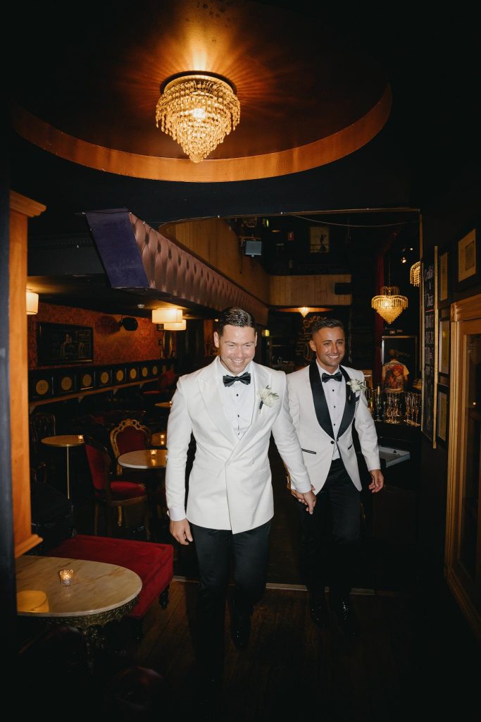 Modern wedding photography Melbourne at 1806 Bar