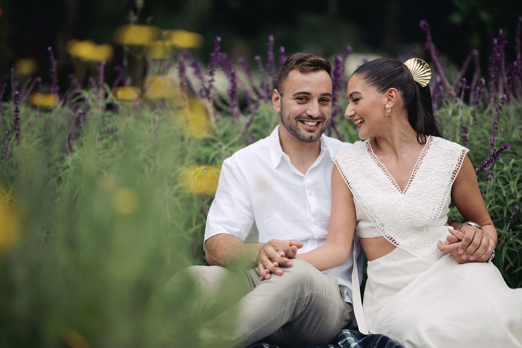 couple photographed in the Carlton Gardens